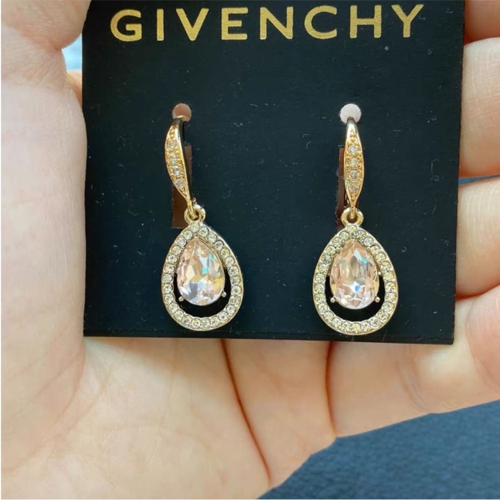 Givenchy earrings - Picture 2 of 6